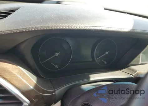 2017 Genesis G90 Premium из США, поврежденный, VIN KMHG34JA3HU026502